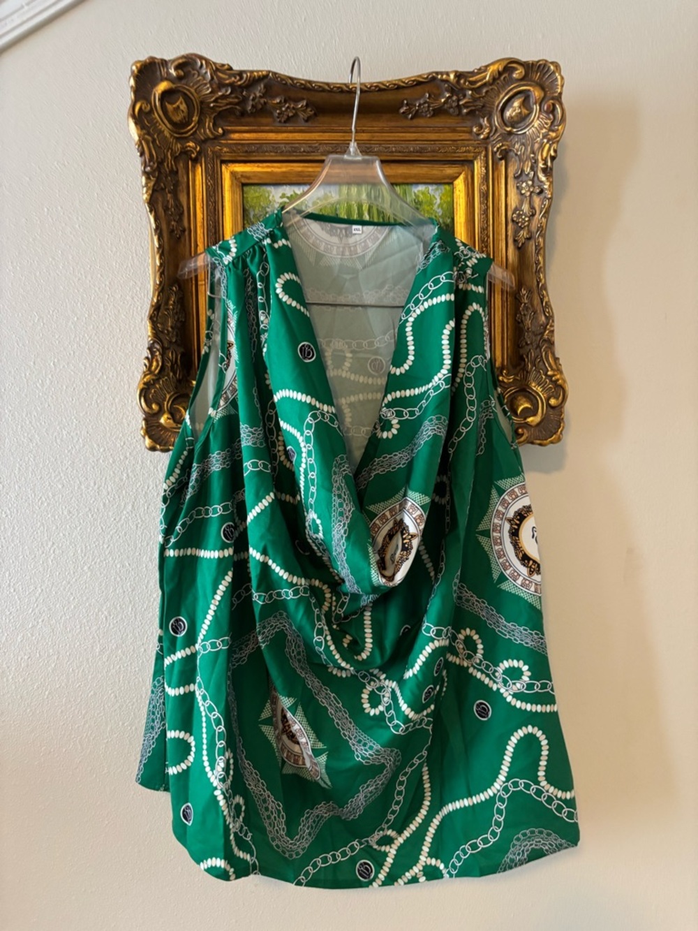 SHEIN Green Sleeveless Chain Print Draped Blouse